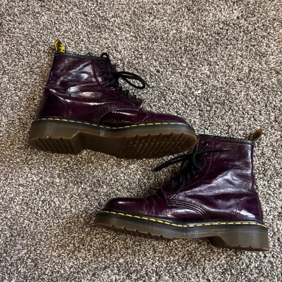 Vintage Dr. Martens Boots Purple Patent Leather Made in England Womens UK 5 US 7 - Picture 6 of 9